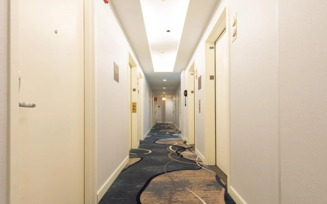 Hotel Felix River North/Magnificent Mile