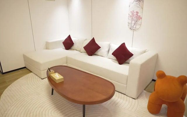 Unicorn Rocket Resort