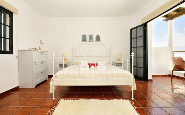 Villa Adelina