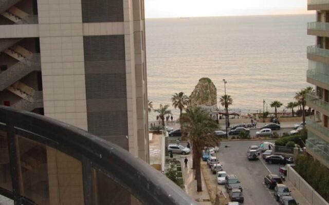 The Diplomat Suite Hotel