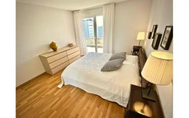Close to Unil EPFL, spacious and bright 2 bedrooms