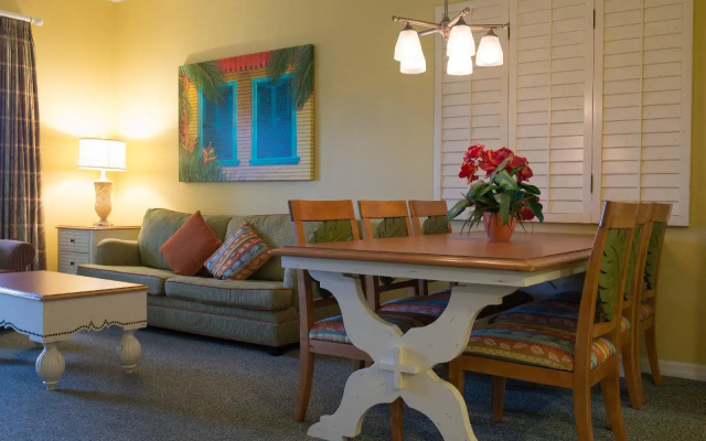 Barefoot Suites