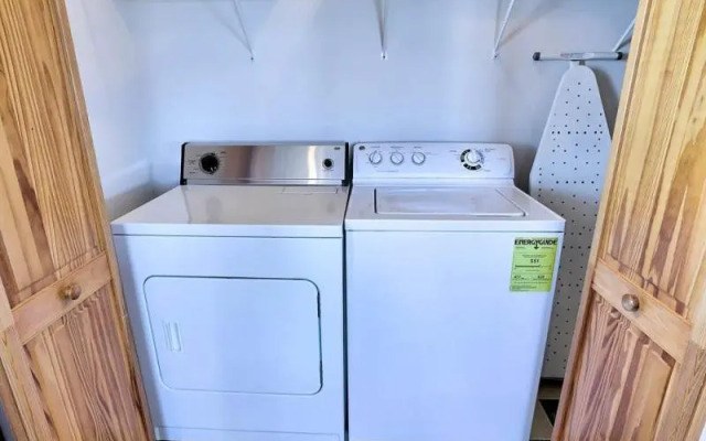 5531 - The Bird House