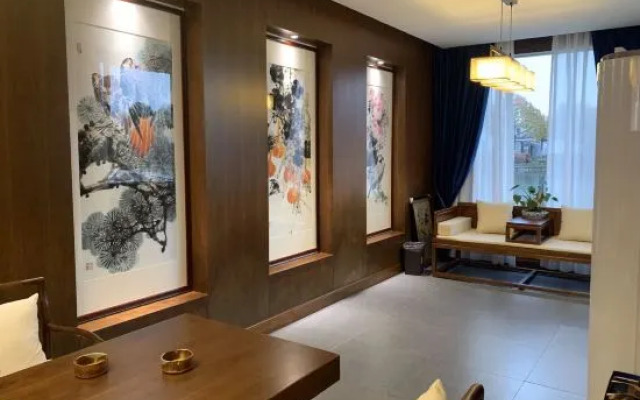 Green Vegetable Hotel