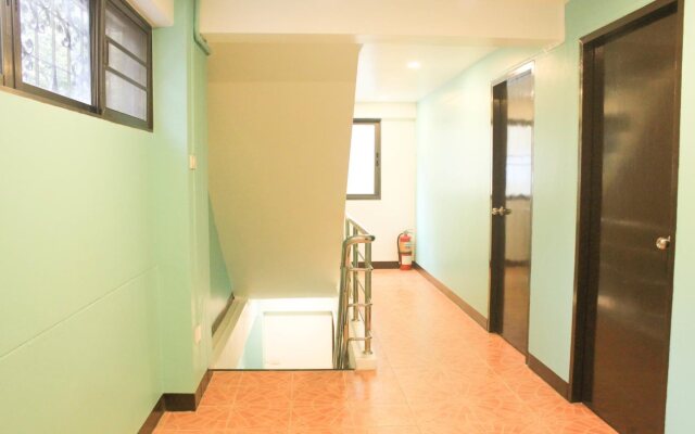 U-Night Hostel