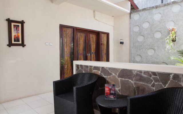 RedDoorz Plus near Mall Roxy Banyuwangi