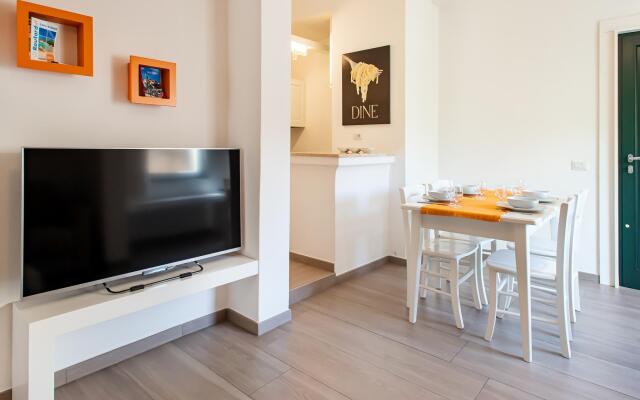 Lucienne in Alghero With 1 Bedrooms and 1 Bathrooms
