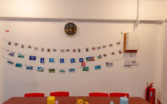 ZEN Rooms Island Backpackers