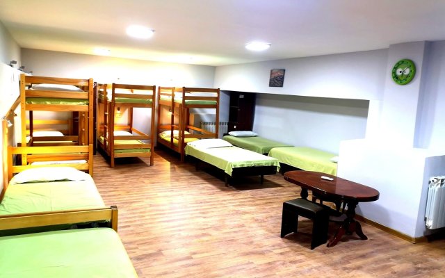 Prime Hotel & Hostel