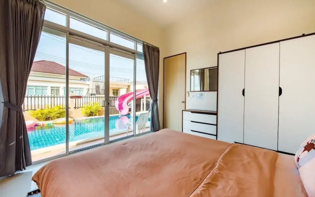 Baan Chom Chan Pool Villa