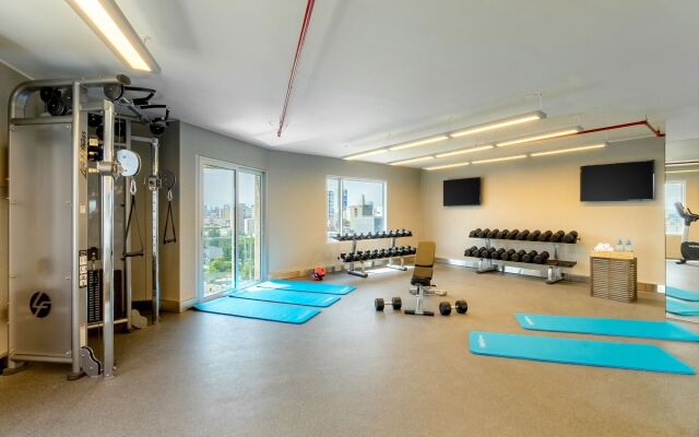 Hyatt Centric San Isidro Lima