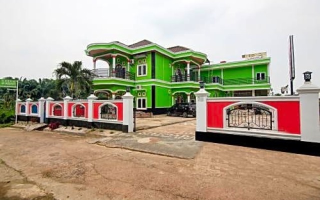 OYO 90715 Green Guesthouse