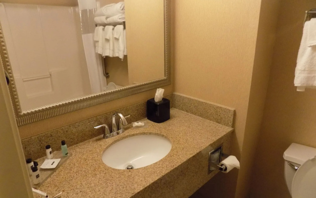 Garner Hotel Evansville East by IHG
