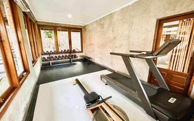 Santi Mandala Villa & Spa