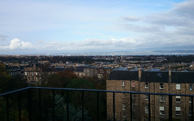 Blue Rainbow Apart Hotel Edinburgh