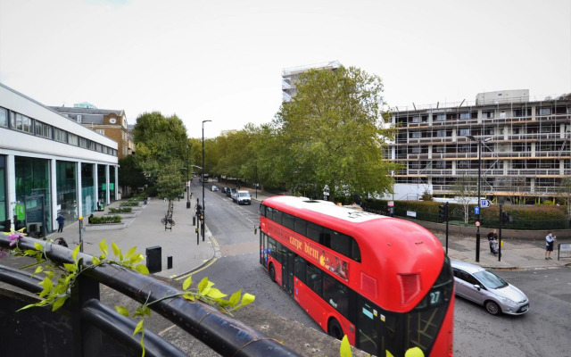 One Bedroom Apartment in Bayswater