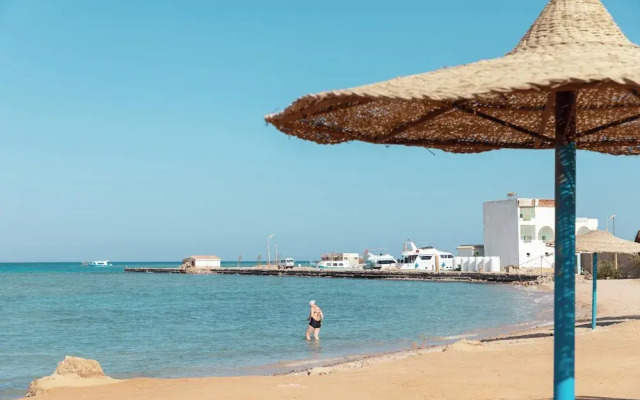 Hostmark aqua vista