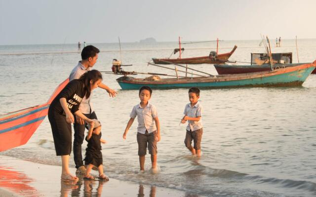 SeeSea Resort