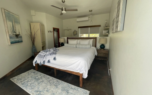 Mata Rocks Resort