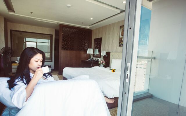 Luxtery Hotel