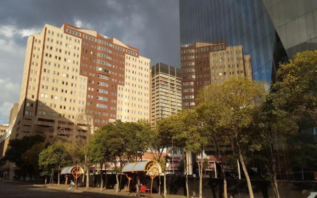 1603: Franklin Luxury Apartments