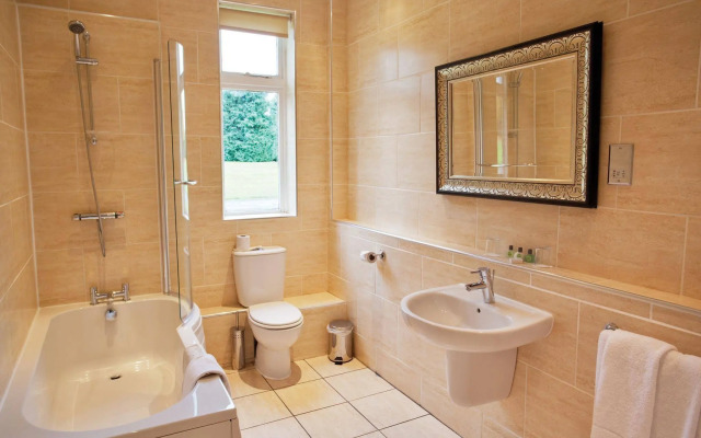 Walworth Castle Hotel, BW Signature Collection