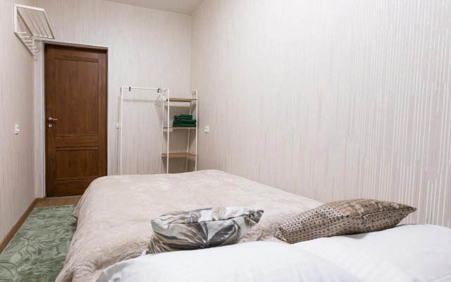 Трехкомнатные апартаменты на улице Миллионная 23