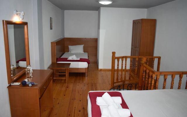 Galanis Hotel