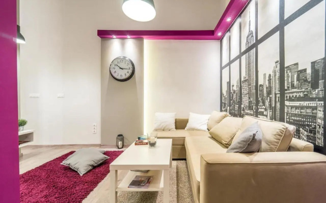 Cozy Downtown Studio Apartment
