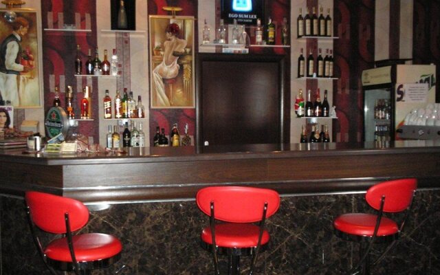 Отель Senator's Park