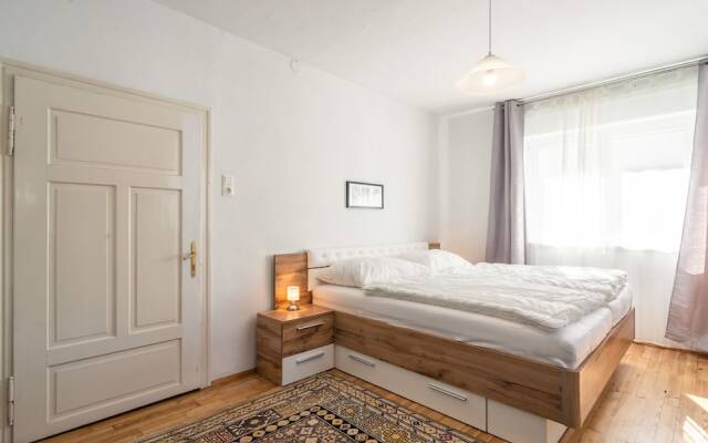 Cozy Apartment in Hopfgarten im Brixental With Parking