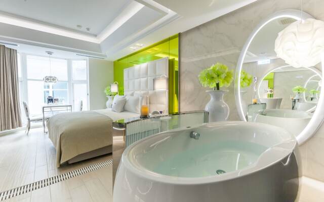 Six Star Motel - Taoyuan