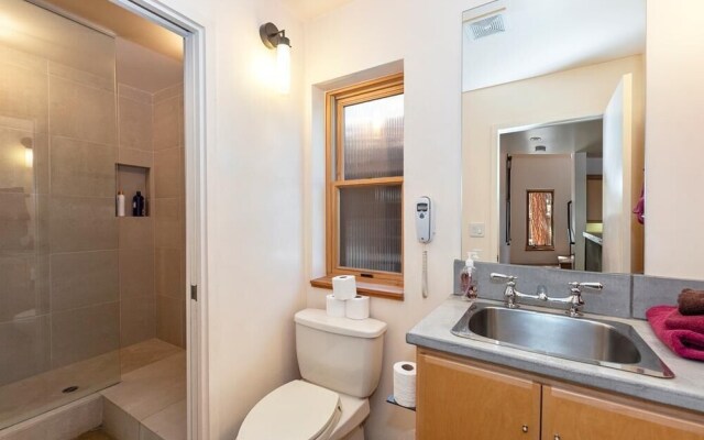 061 - Boulder Bay Retreat