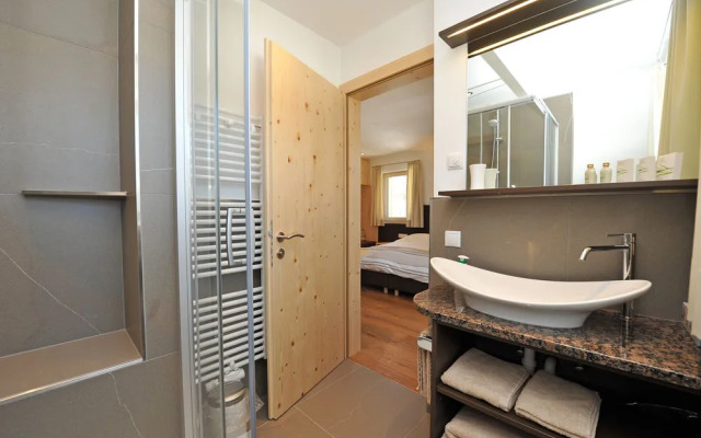 Apartments Cesa Leni