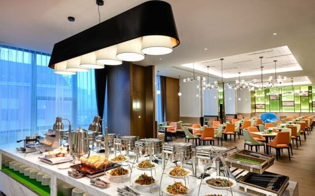 Hampton by Hilton Zhuzhou Hongqi Square