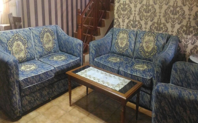 Villa Kota Bunga Aster