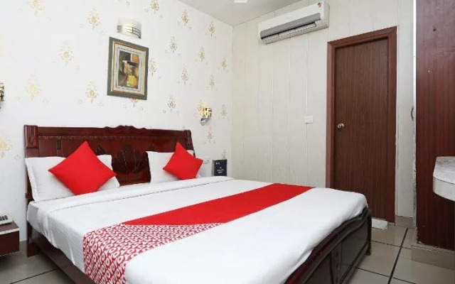 Hotel Gian Residency
