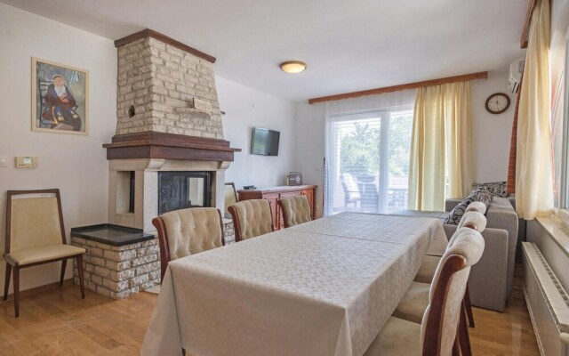 Awesome Home in Medulin With Wifi and 3 Bedrooms