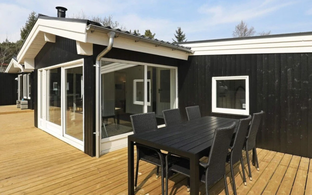 8 Person Holiday Home in Hals-by Traum