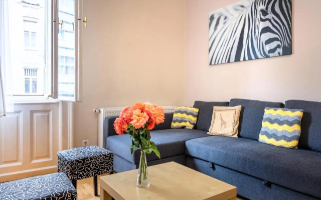 ORANGEHOMES Kalvin Sq 2 bedroom apartment
