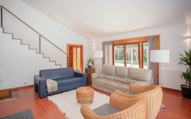 Liiiving in Caminha Countryside Pool House