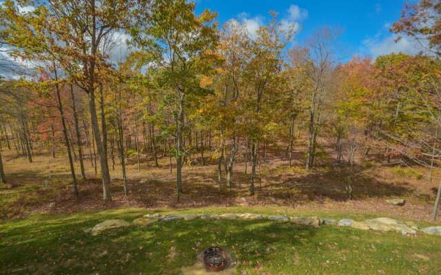 Barley Moon Retreat 5 Bedroom House