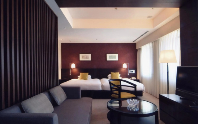 Centrair Hotel