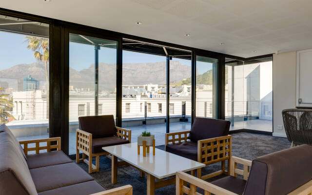 Protea Hotel by Marriott Cape Town Waterfront Breakwater Lodge