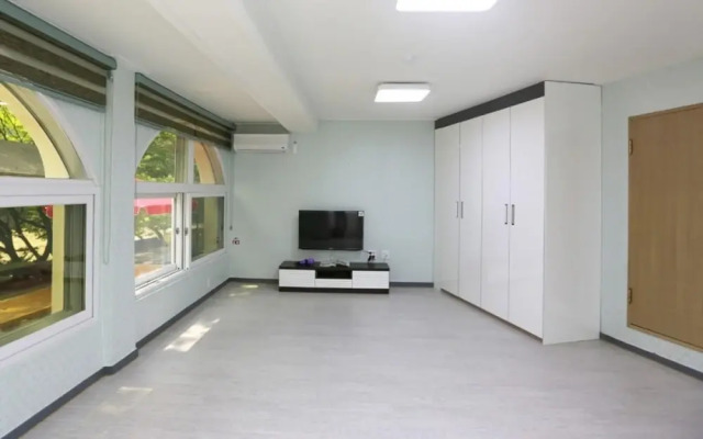 Jecheon Nine Valley Pension