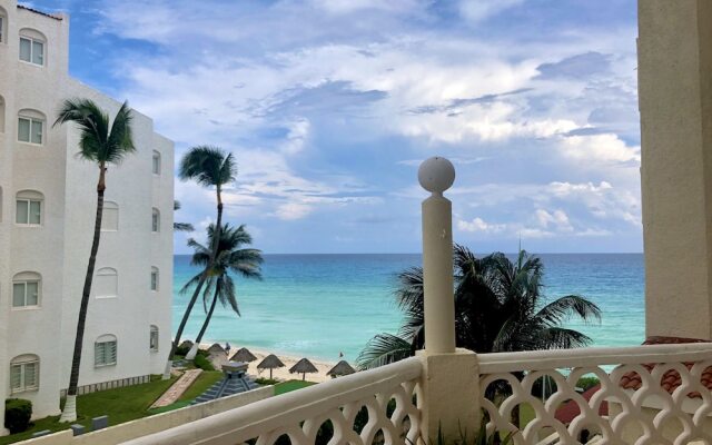 Sea View, Lovely Cozy Apartment