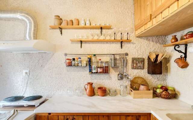 Mesodokia Homes