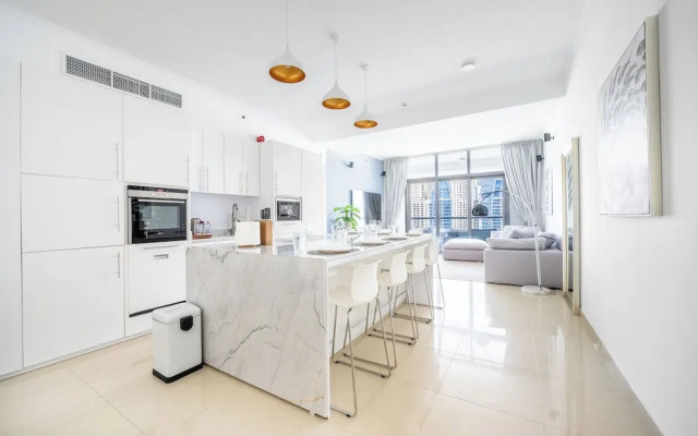 Waterfront 3BR with Marina View at DEC