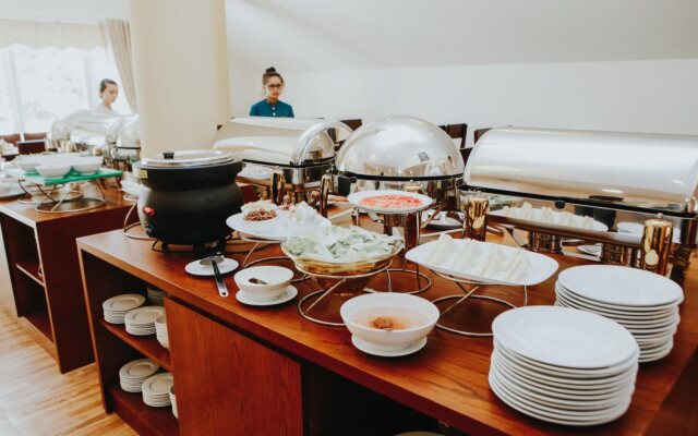Phuong Nam Mimosa Hotel