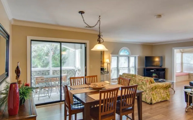 Bay Pointe 2137 by RedAwning